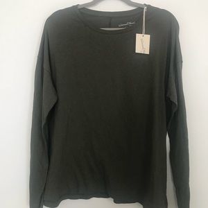 Universal Threads NWT Basic Tee